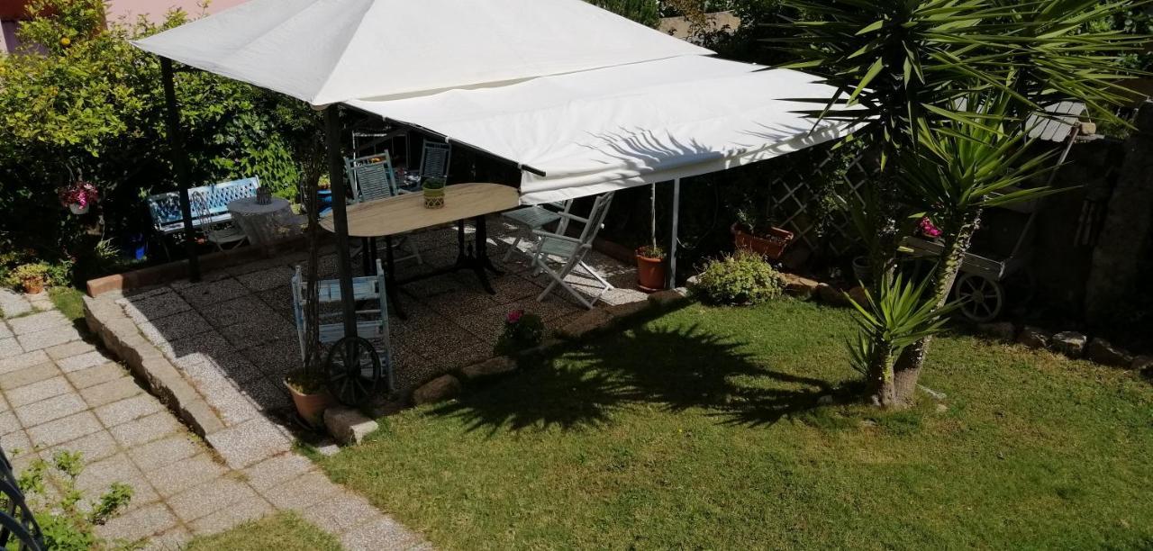 La Porta Sulla Costa Bed & Breakfast San Pantaleo Exterior photo